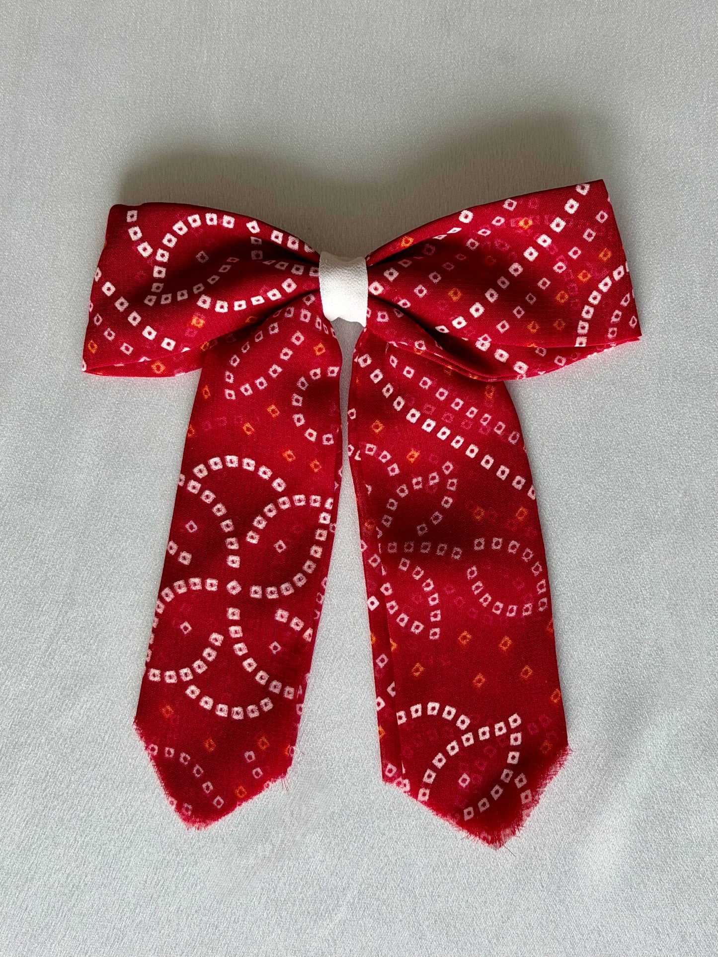 The Runway Bow
